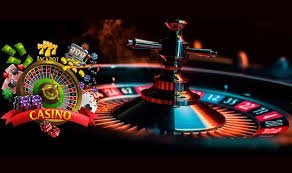 Filipino player spinning slot game on phky mobile browser